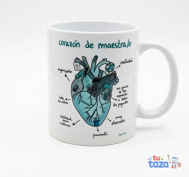 Taza personalizada con ilustración anatómica del corazón titulada «Corazón de maestra/o» y anotaciones, regalo original para docente