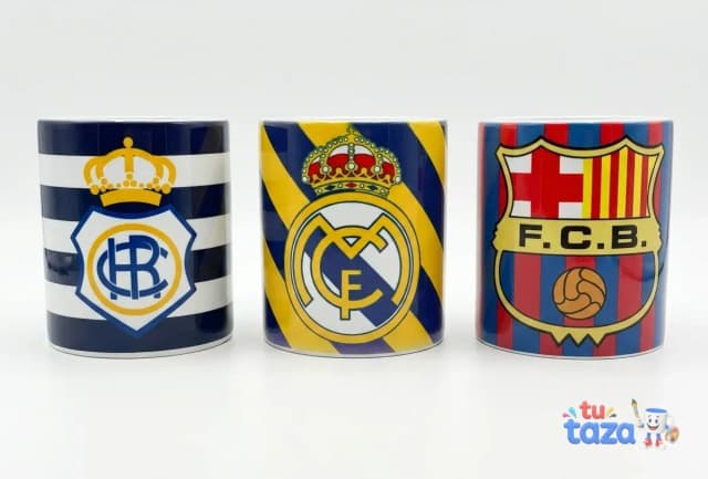 Taza personalizada con escudos de equipos de fútbol: Real Betis, Real Madrid y FC Barcelona, diseño de aficionado