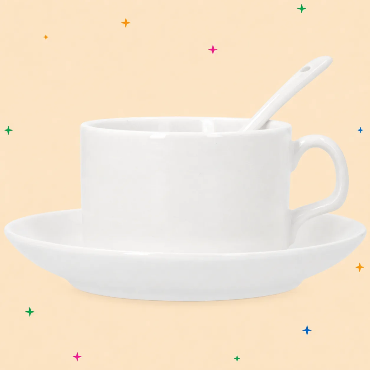 Taza y plato de café con leche